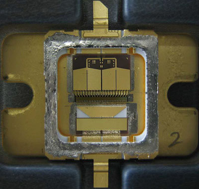 Top view of assembled 320-W GaN HEMT Top view of assembled 320-W GaN HEMT